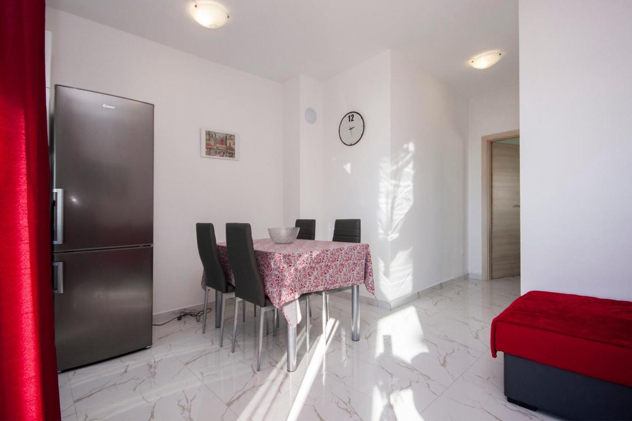 Apartments Osti Rogoznica  Ngoại thất bức ảnh